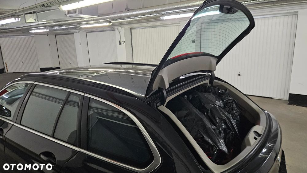 BMW Seria 5 520d - 13