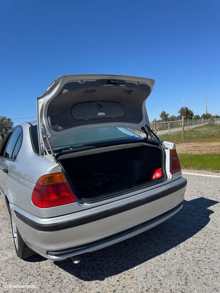 BMW 320 d - 4