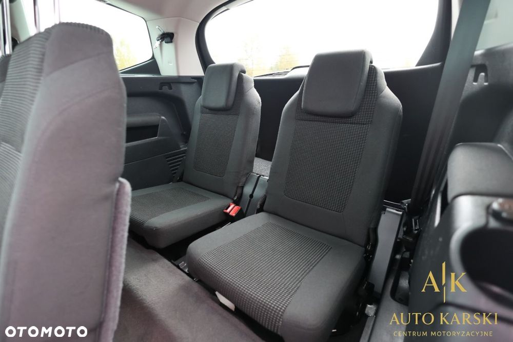 Peugeot 5008 - 28