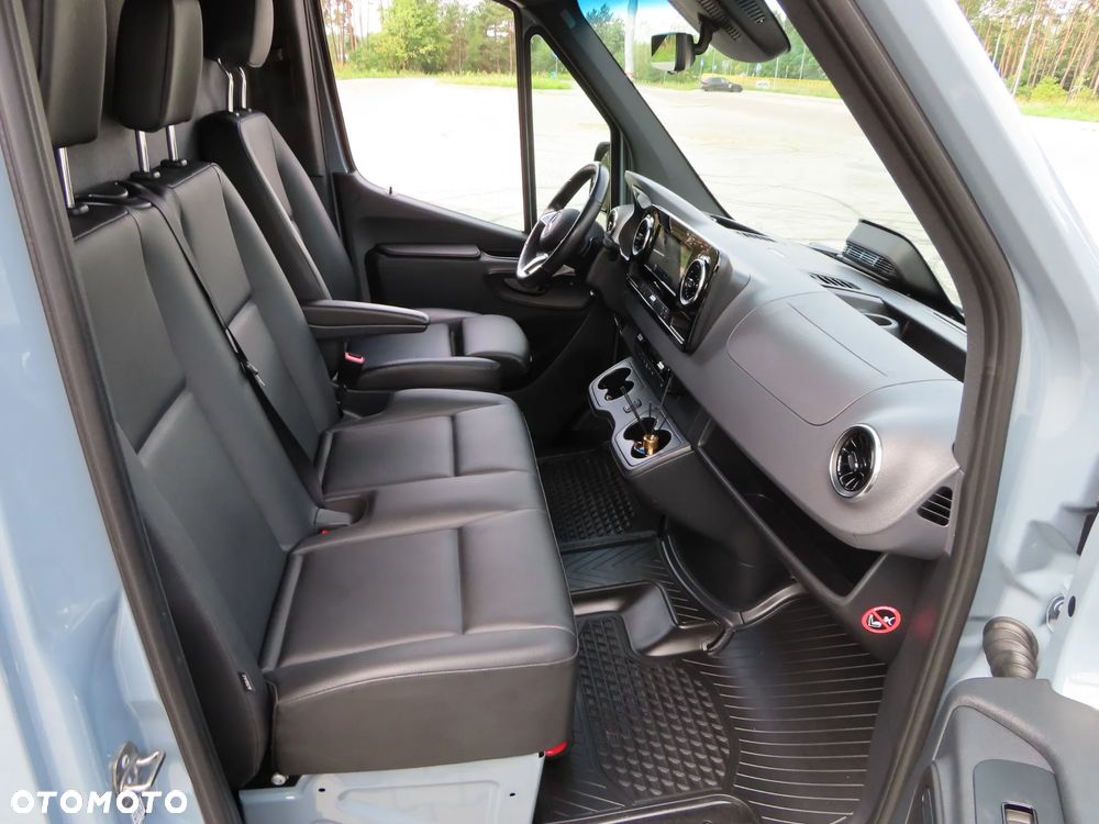 Mercedes-Benz Sprinter 319 CDI 190 KM 9G-Tronic Automat Furgon Blaszak Ekstra Długi LONG MAXI + 4800 mm Wysoki Dach WZMACNIANY Rozstaw Osi 4325 mm FULL Opcja Wyposażenia Stan Auta Nowy Jak Z Salonu OKAZJA DOSTEPNY I GOTOWY - 26