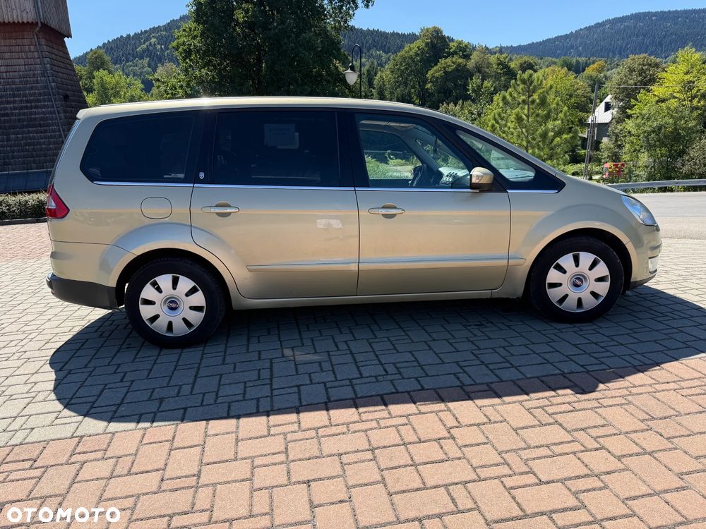 Ford Galaxy 2.0 TDCi Ghia - 4