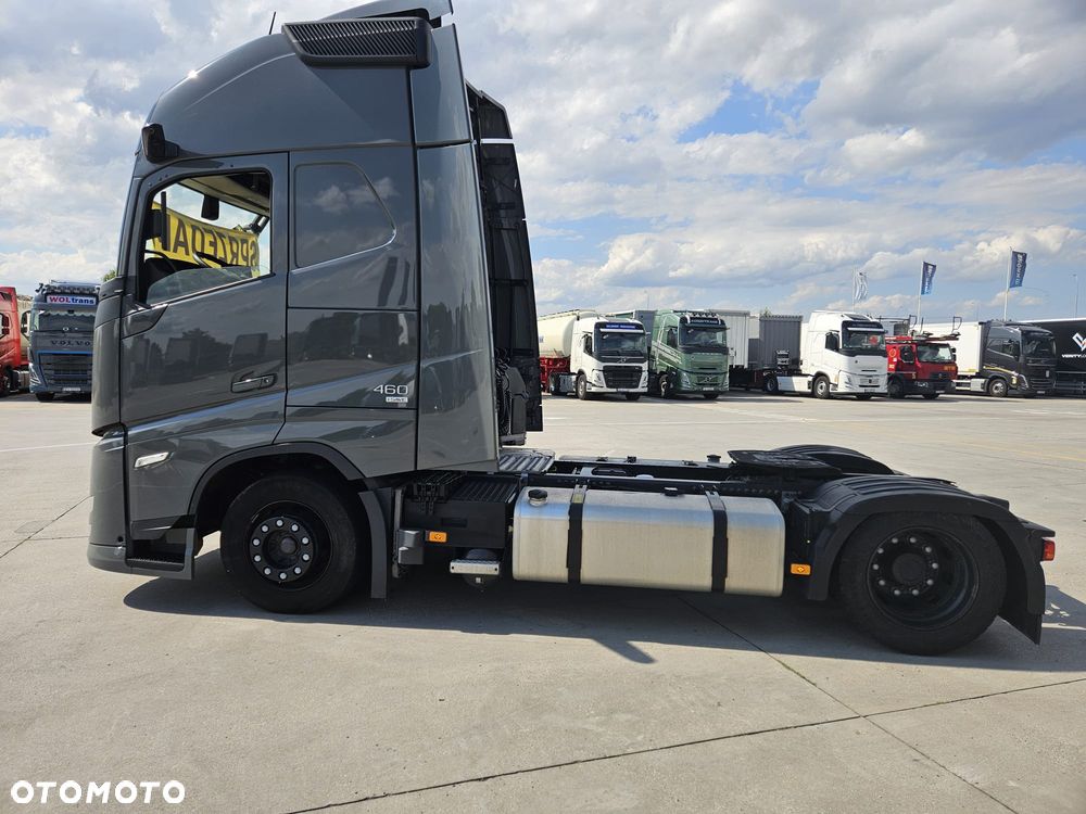 Volvo FH4 AERO 4x2 460 KM GLOBETROTTER XL LOW DECK - 5