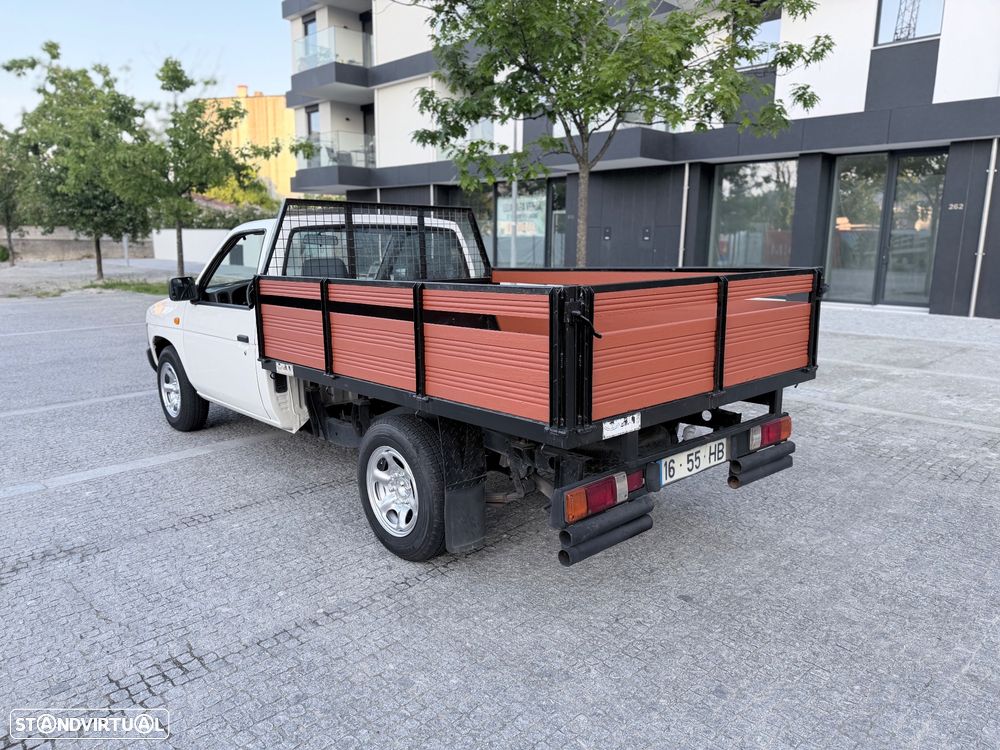 Nissan Pick Up 2.5 D - 3