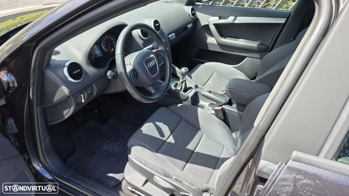 Audi A3 Sportback 2.0 TDi Sport - 6