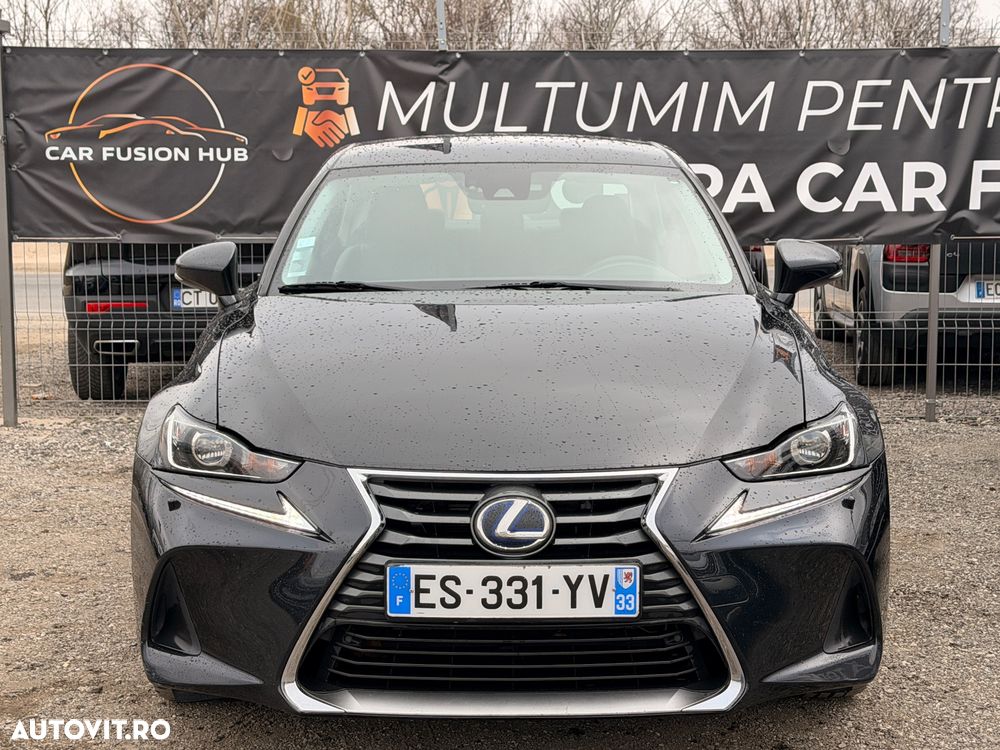 Lexus Seria IS Luxury Line - 3