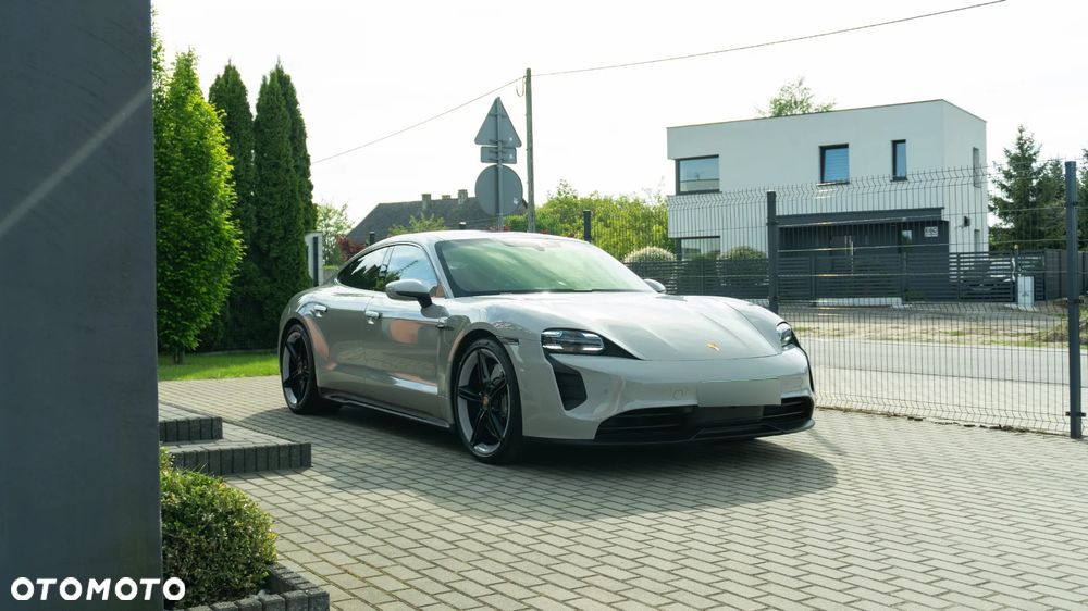 Porsche Taycan GTS - 1