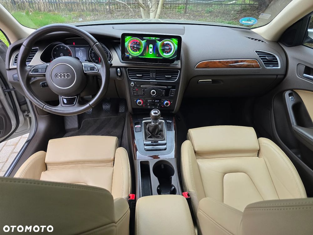 Audi A4 Avant - 4