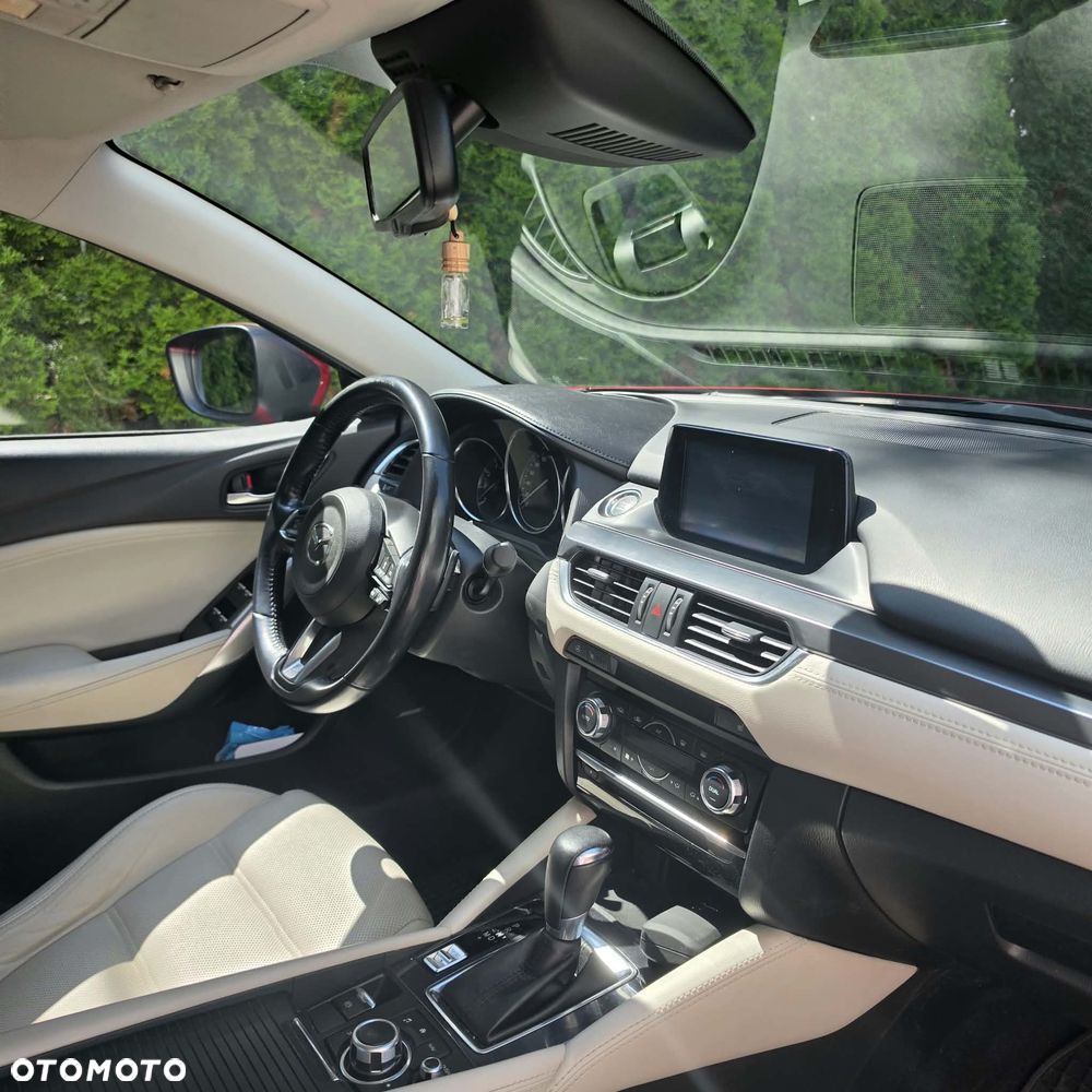 Mazda 6 - 17