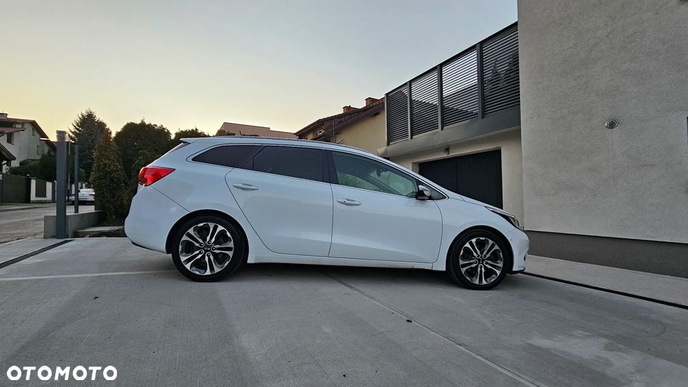 Kia Ceed Cee'd 1.6 CRDi M - 17