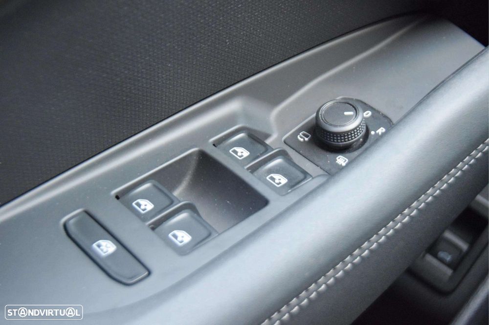 Cupra Terramar 1.5 e-Hybrid VZ DSG - 28