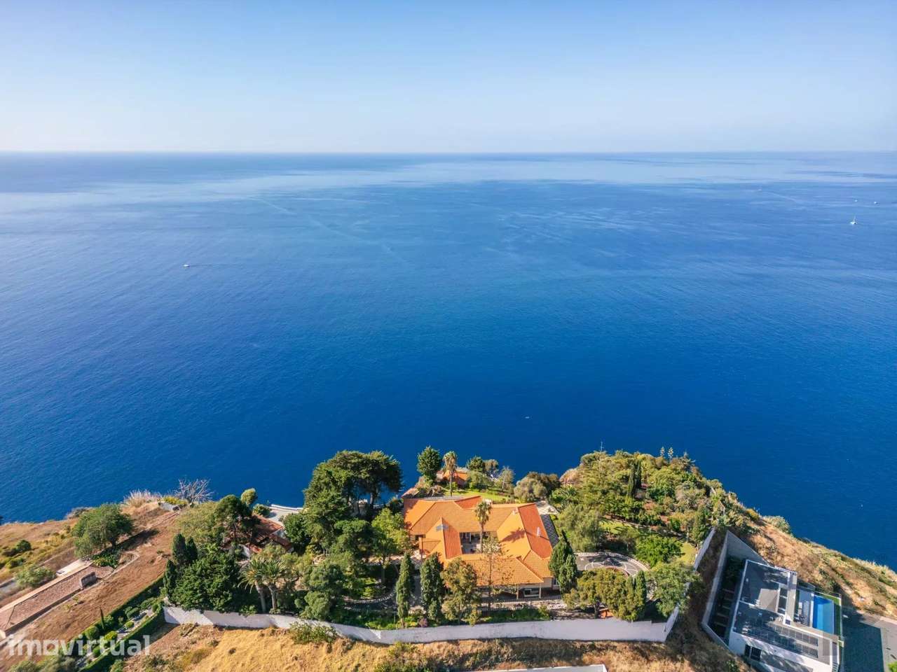 A ÚLTIMA GRANDE PROPRIEDADE ATLÂNTICA, Madeira,  Portugal - Grande imagem: 2/44