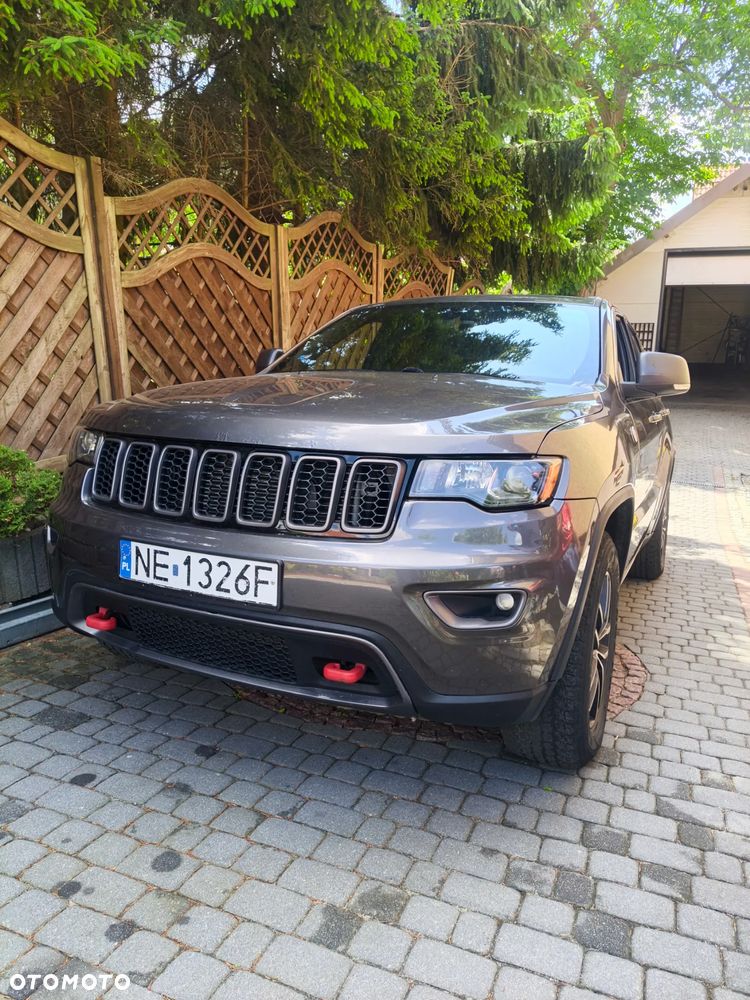 Jeep Grand Cherokee - 2