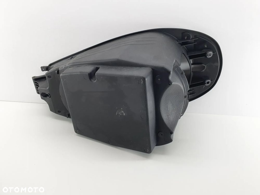 SCHOWEK KUFER  PEUGEOT E-VIVACITY - 9