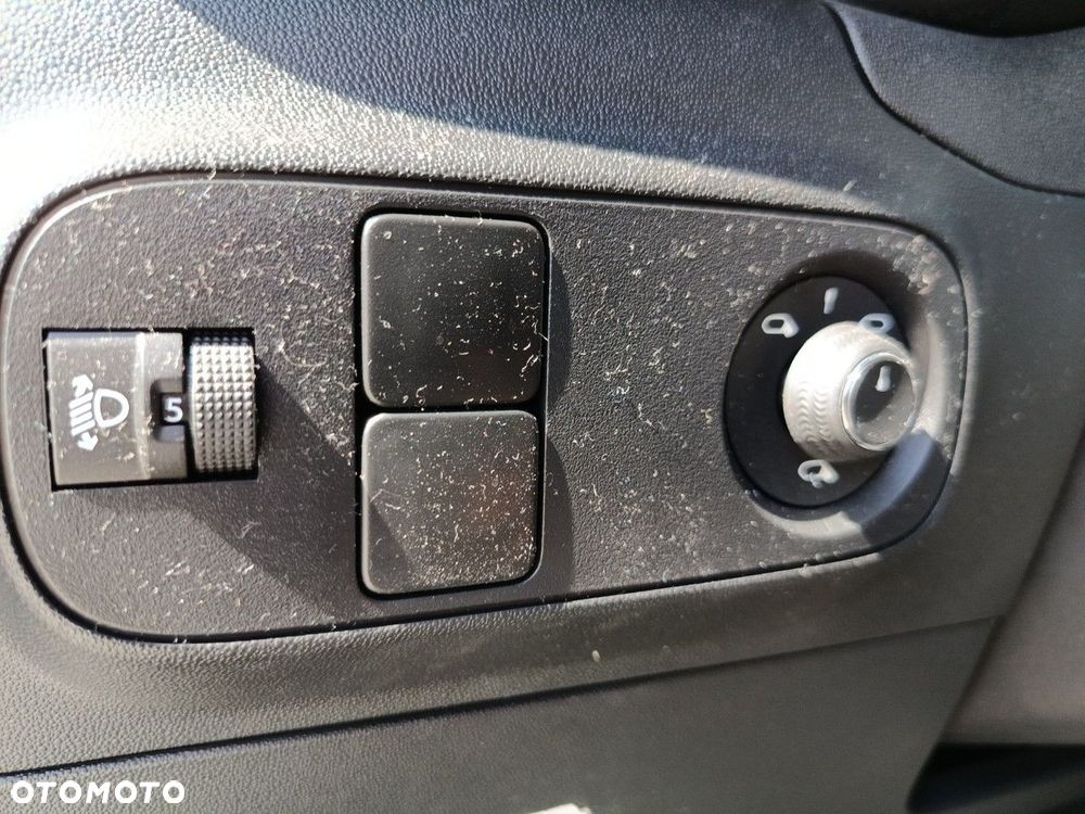 Citroën C3 1.2 PureTech Max EAT6 - 16