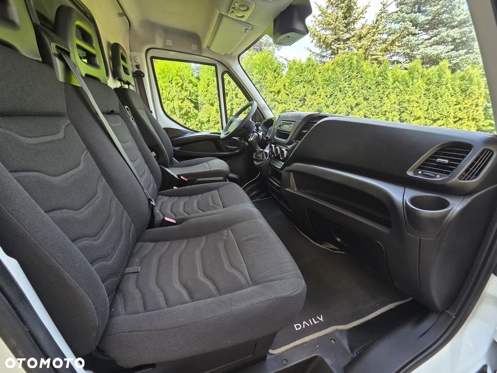 Iveco 35S17 - 26