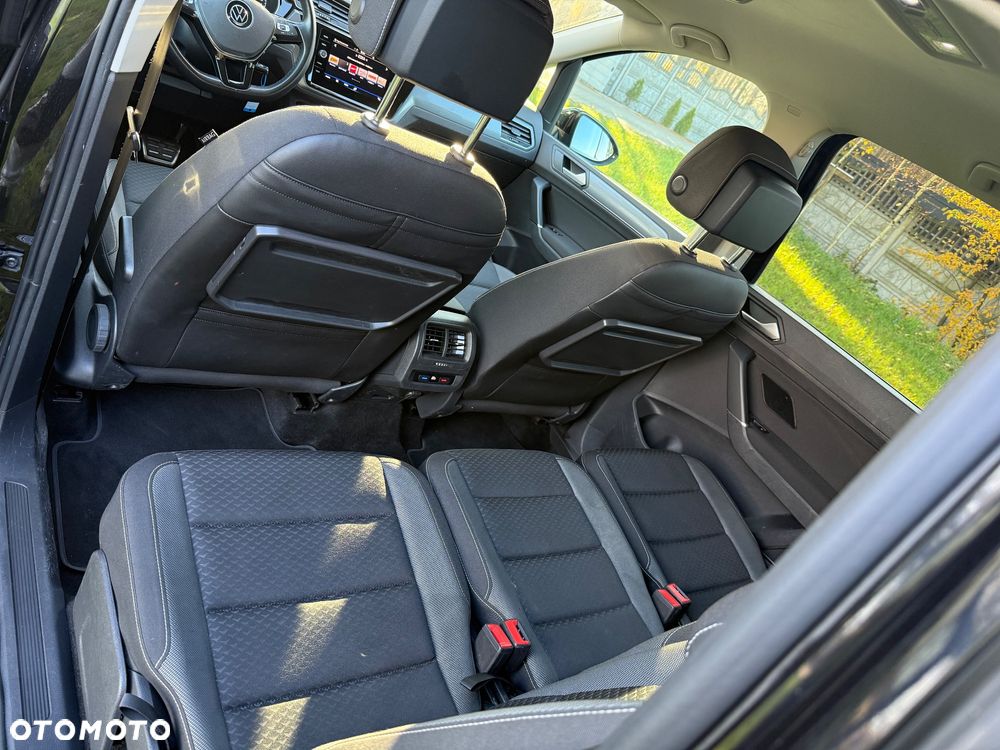 Volkswagen Touran 2.0 TDI SCR DSG ACTIVE - 10
