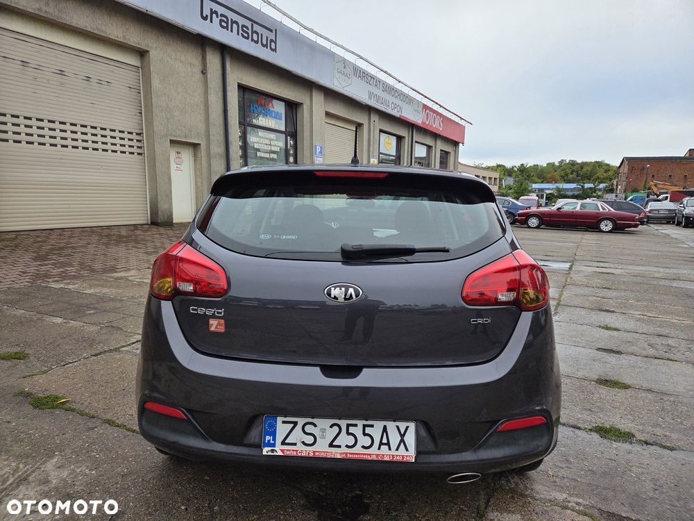 Kia Ceed - 3