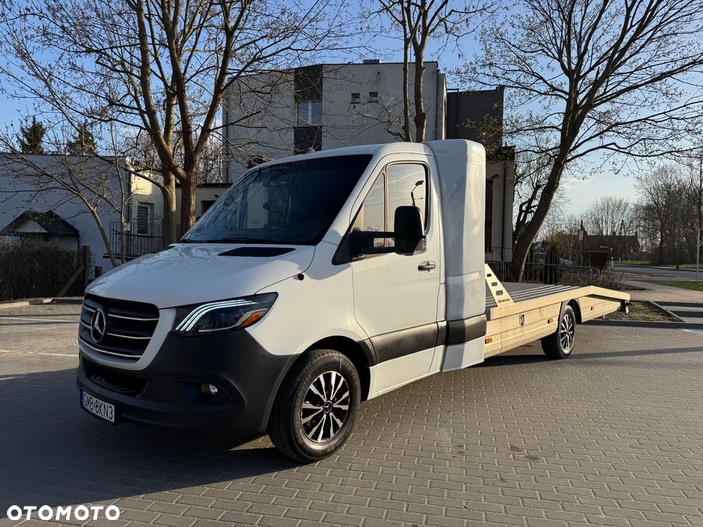 Mercedes-Benz Sprinter 907 - 3