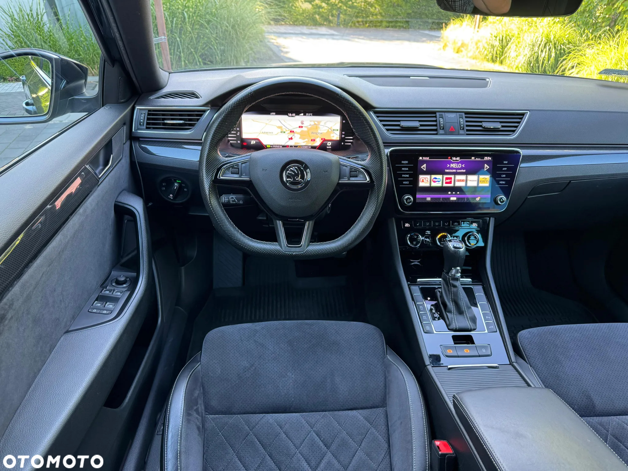 Skoda Superb 2.0 TDI 4x4 Sportline DSG - 24