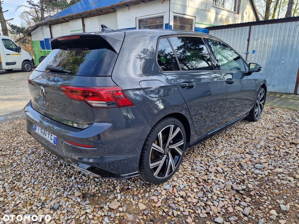 Volkswagen Golf - 34