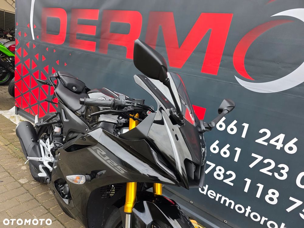 Yamaha YZF - 27