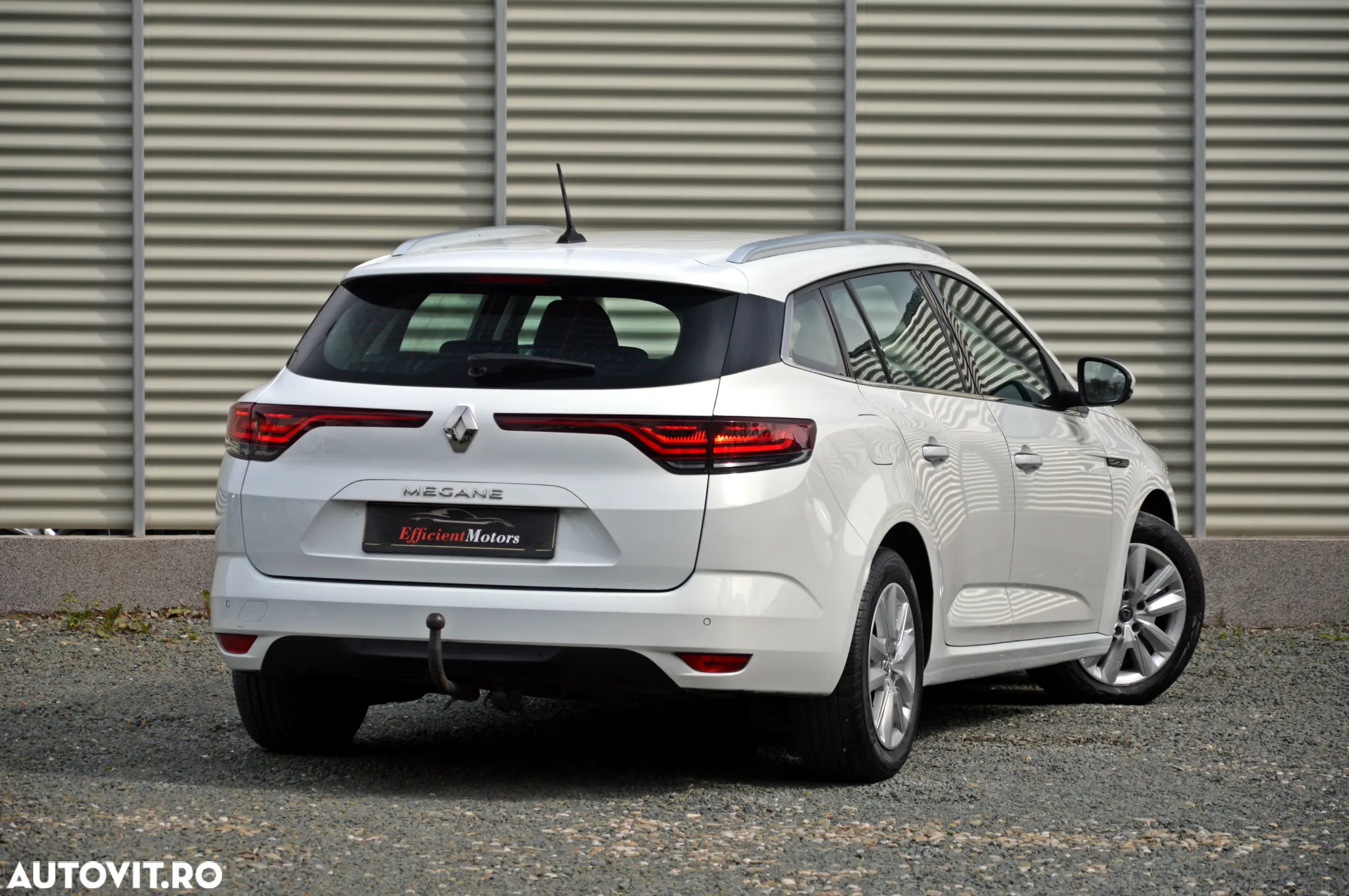 Renault Megane BLUE dCi 115 EDC BUSINESS EDITION - 4
