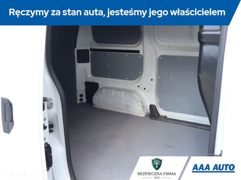 Nissan nv200 - 17