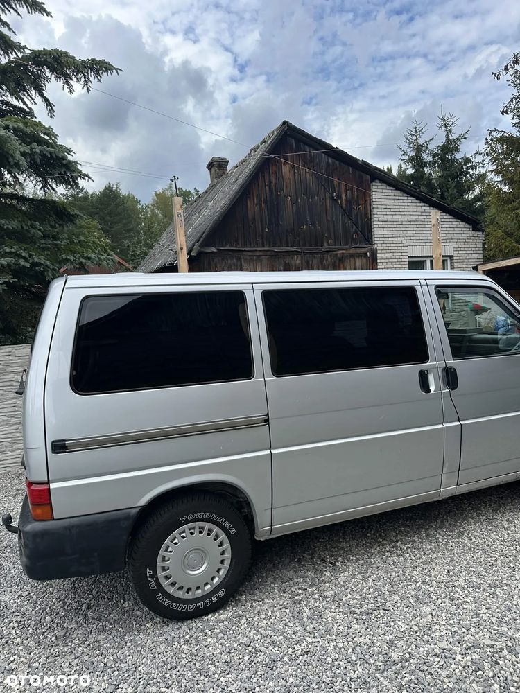 Volkswagen Transporter - 3