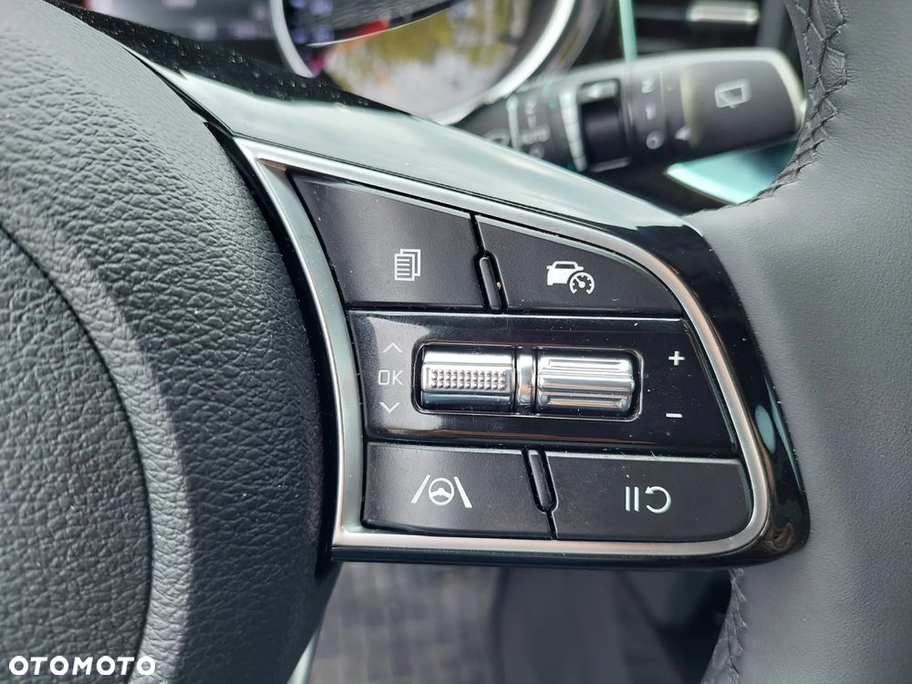 Kia XCeed 1.6 T-GDI Tribute DCT - 17