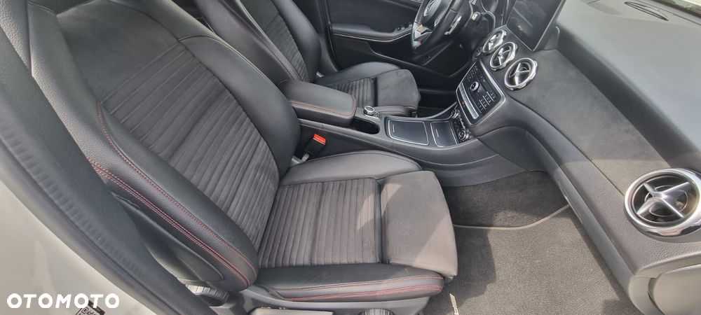 Mercedes-Benz GLA 220 4-Matic AMG Line - 5