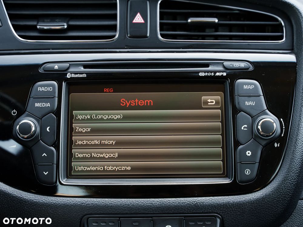 Kia Ceed 1.4 CVVT ISG Spirit - 26