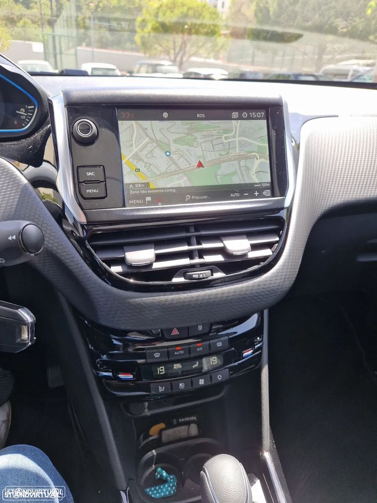 Peugeot 2008 1.2 PureTech Active - 5