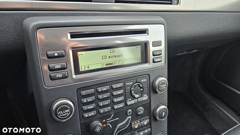 Volvo V70 2.0D Momentum - 17