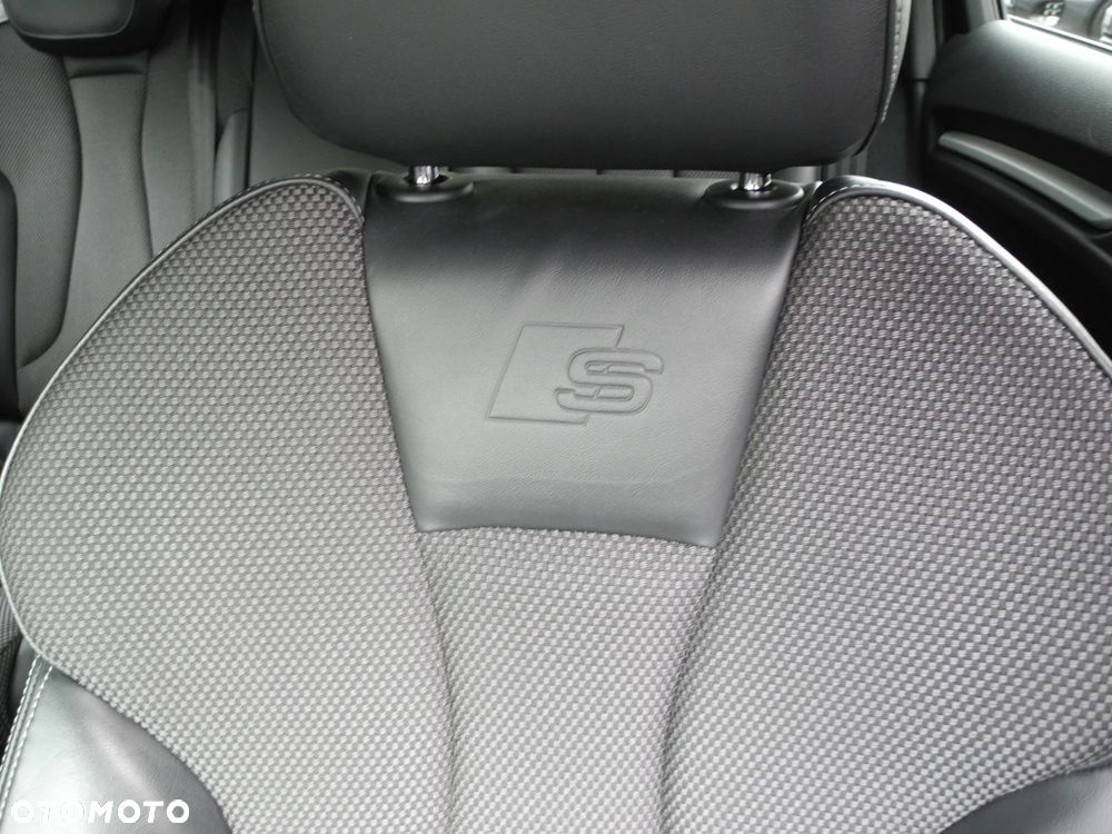 Audi A3 Sportback 1.6 TDI (clean diesel) S line Sportpaket - 18