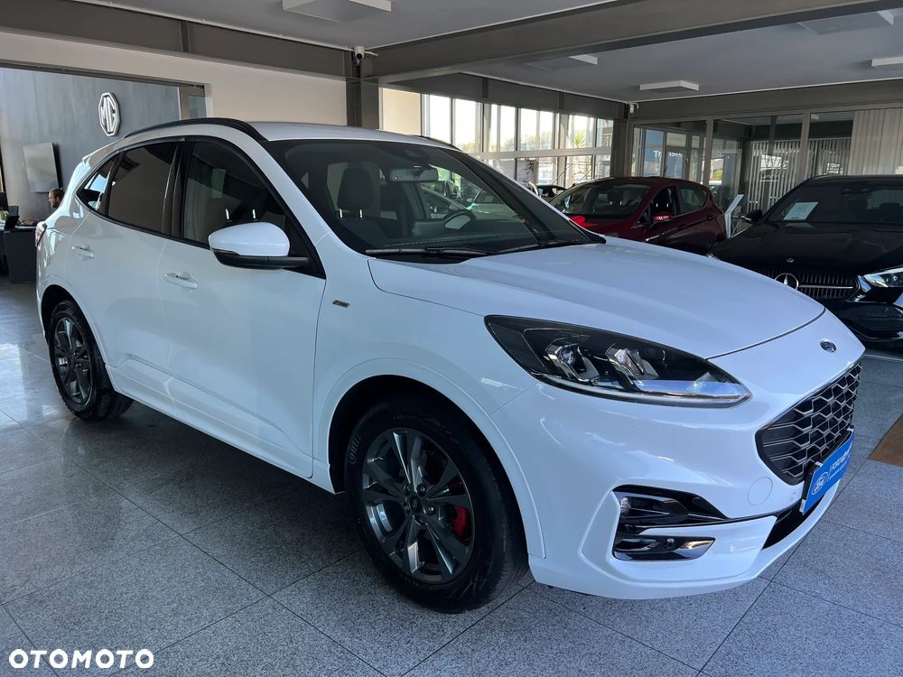 Ford Kuga - 3
