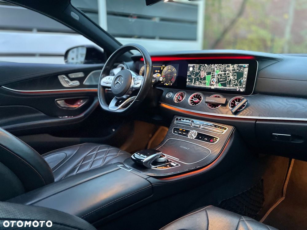 Mercedes-Benz CLS - 30