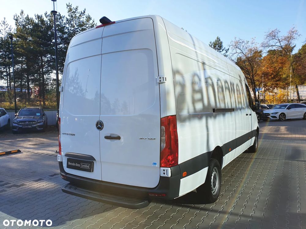 Mercedes-Benz SPRINTER - 6