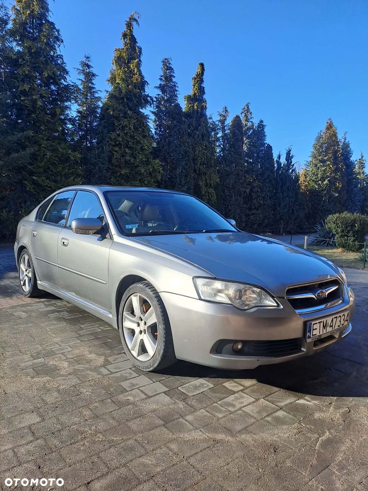 Subaru Legacy - 7