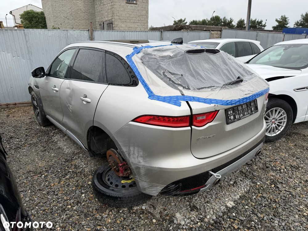 Jaguar F-Pace 30d AWD S - 1