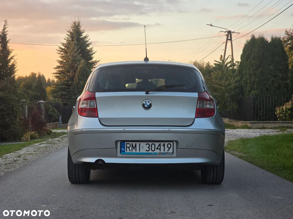 BMW Seria 1 118d - 11