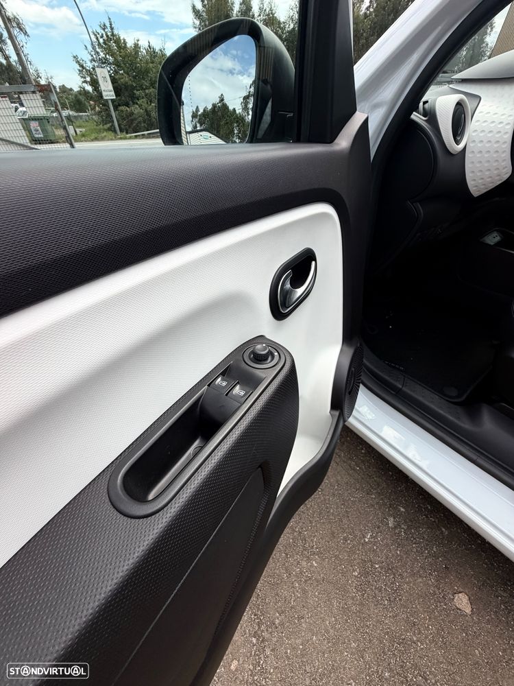Renault Twingo E-Tech. 22 Techno - 28