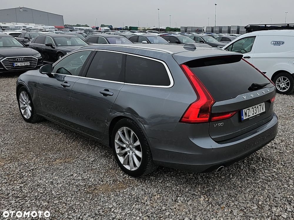 Volvo V90 D4 Momentum - 7