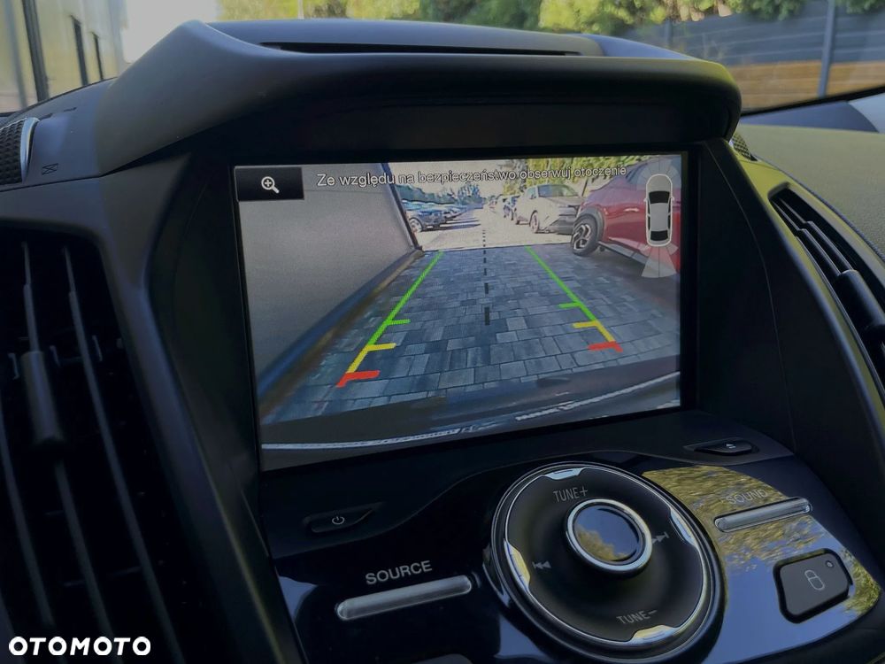 Ford Kuga 2.0 TDCi 4x4 Titanium - 25