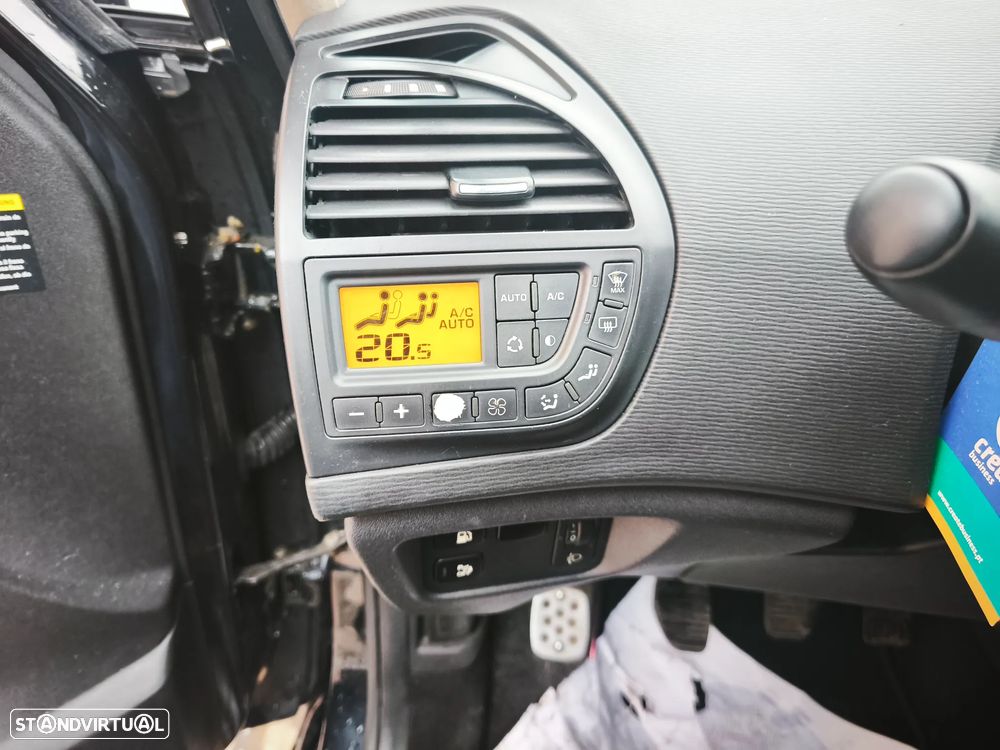 Citroën C4 Picasso - 9