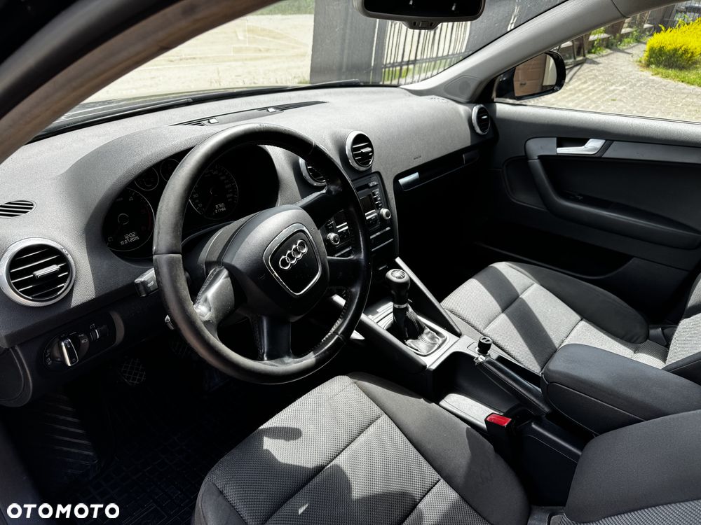 Audi A3 Sportback 1.9 TDI DPF Ambition - 11