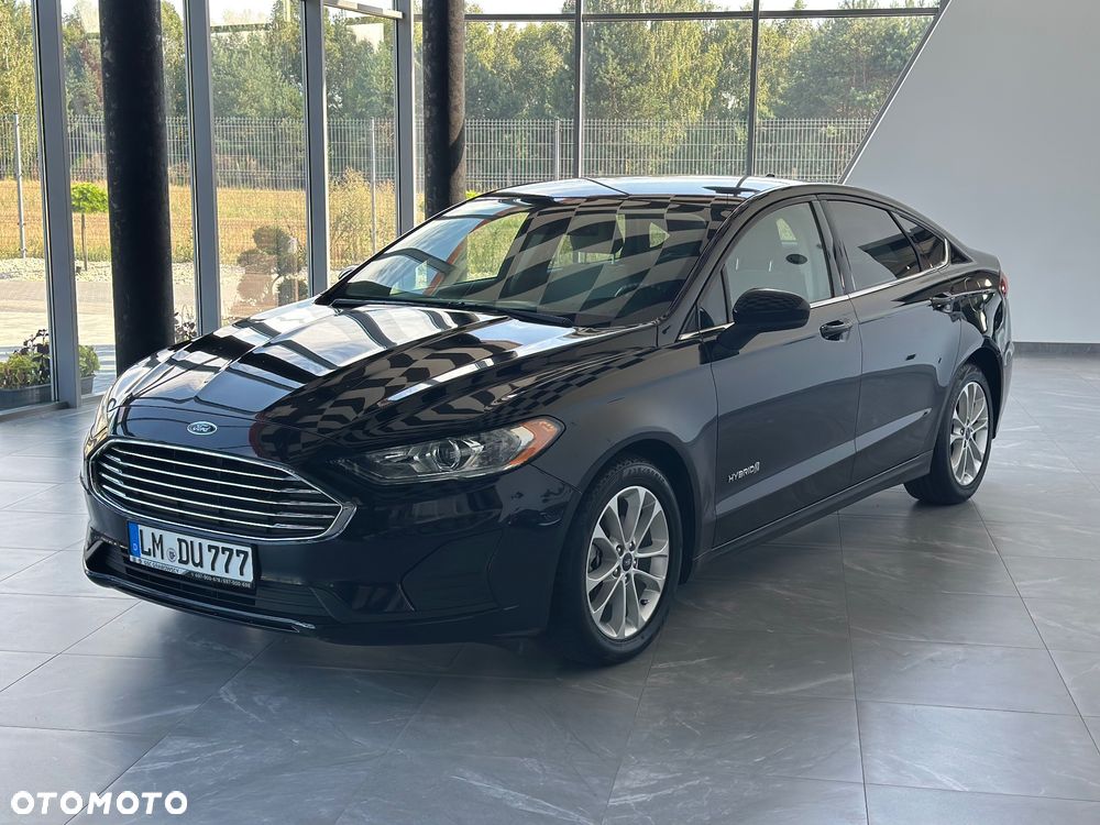 Ford Fusion - 4
