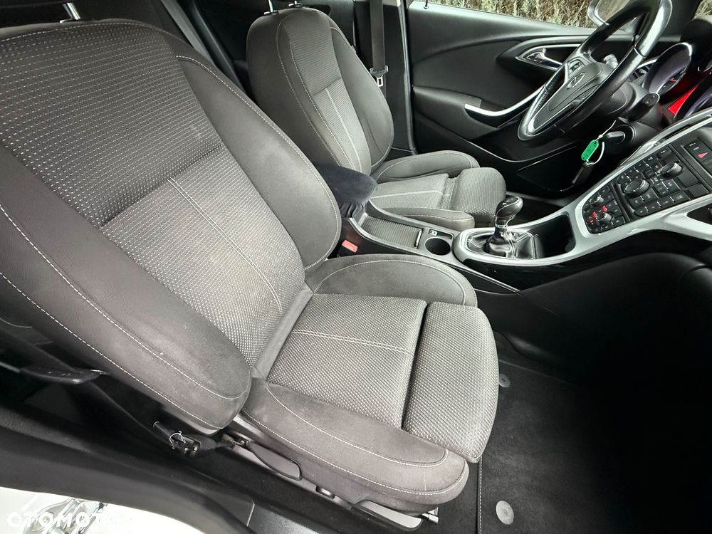 Opel Astra 1.4 Turbo - 23