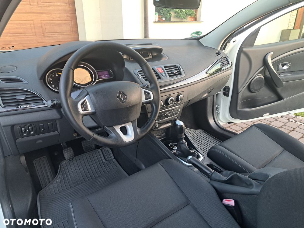 Renault Megane 1.6 16V Luxe Dynamique - 17