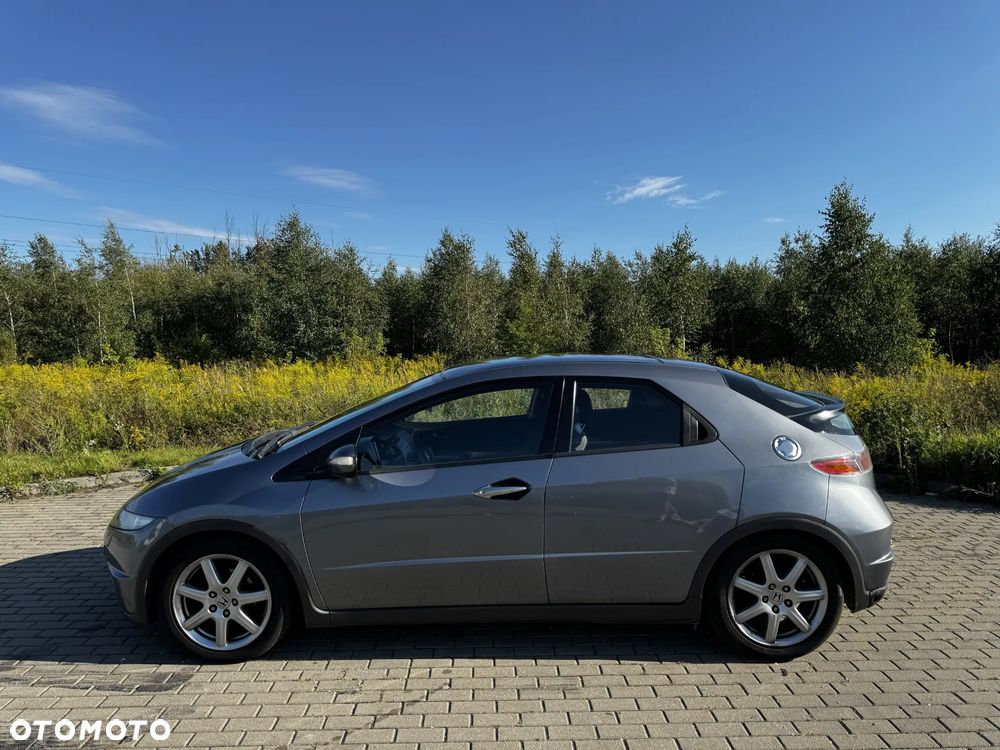 Honda Civic 1.8 Executive - 7