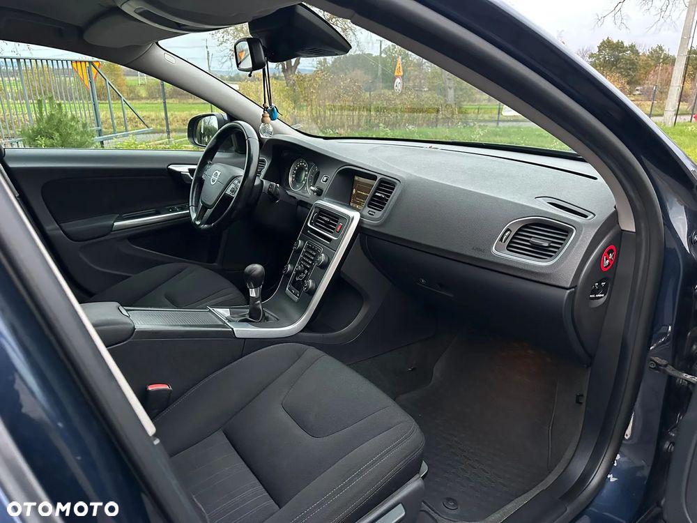 Volvo V60 D2 Ocean Race - 5